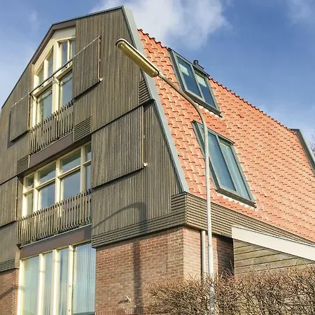 Feriehus Two-bedroom Holiday In